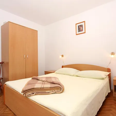 Apartment Rogacic 2460b